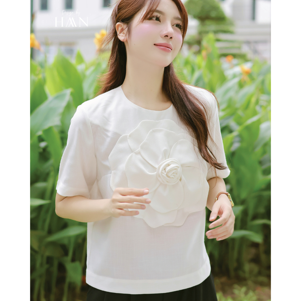 Áo Nữ Cổ Tròn Thiết Kế Họa Tiết Hoa To Tôn Dáng Màu Đỏ - Trắng HAAN Design SM903