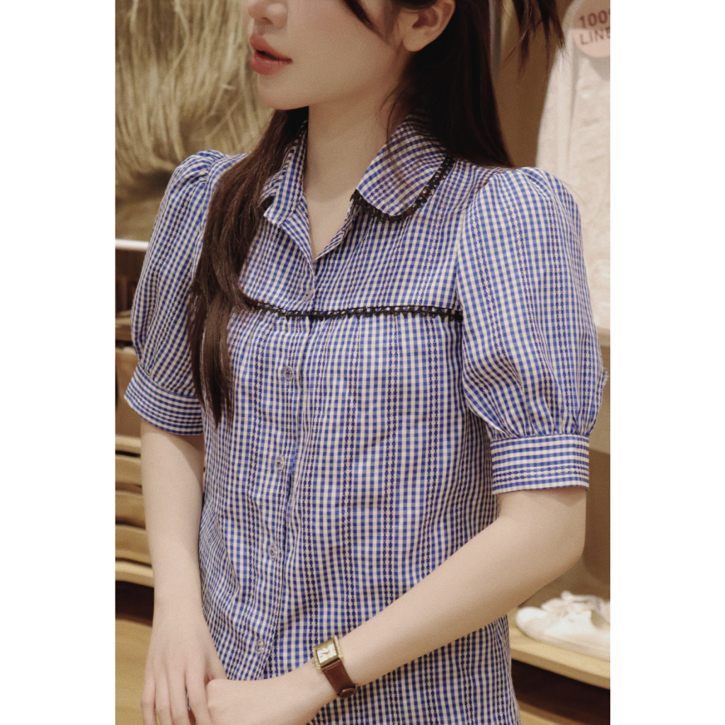 Áo Sơ Mi Kiểu Nữ Kẻ Xanh Tay Phồng Nhẹ, Thiết Kế Viền Ren Style Hàn Quốc HAAN Design SM612