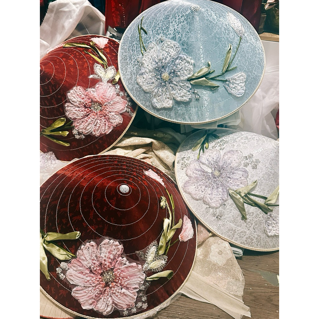 Nón Lá Thiết Kế Bloomy