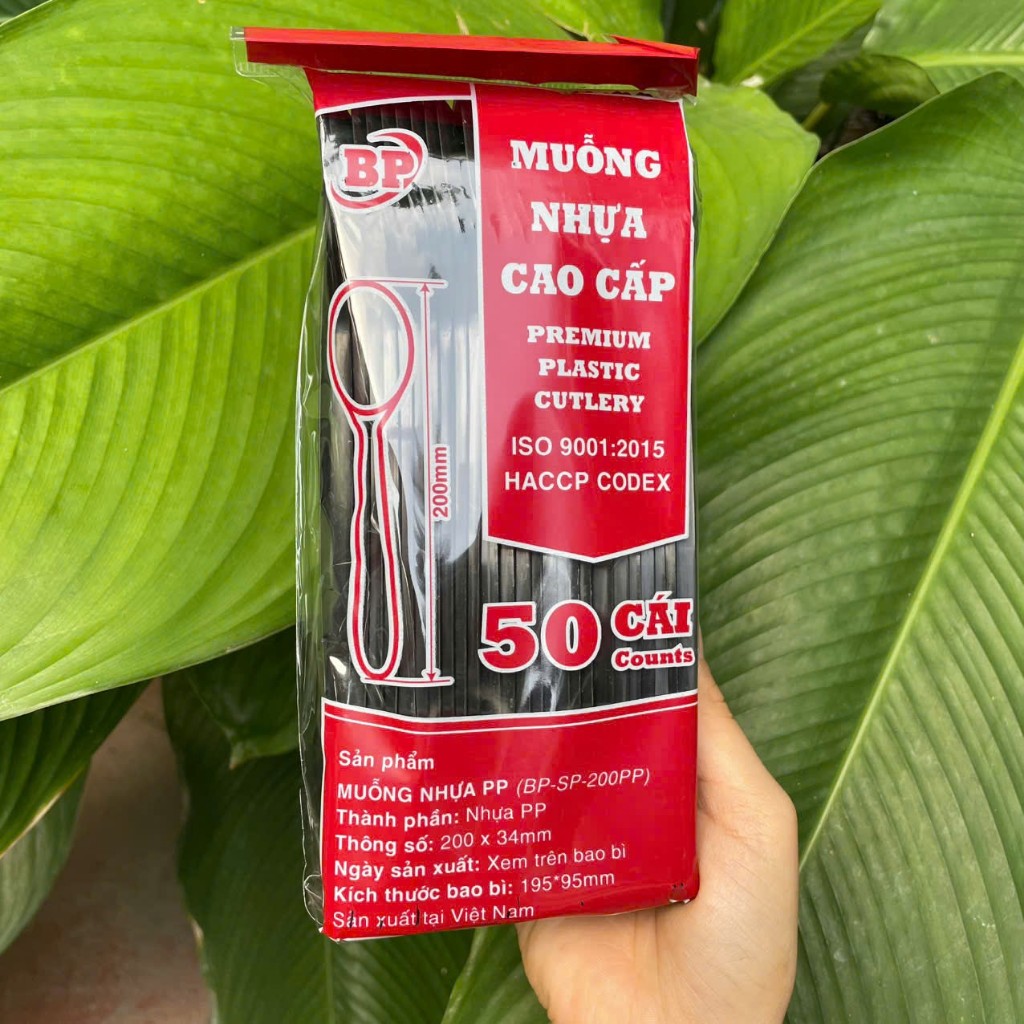 Gói 50 chiếc thìa cứng màu sắc dài 20cm dùng 1 lần cho quán trà chanh trà sữa chất liệu an toàn và bền đẹp
