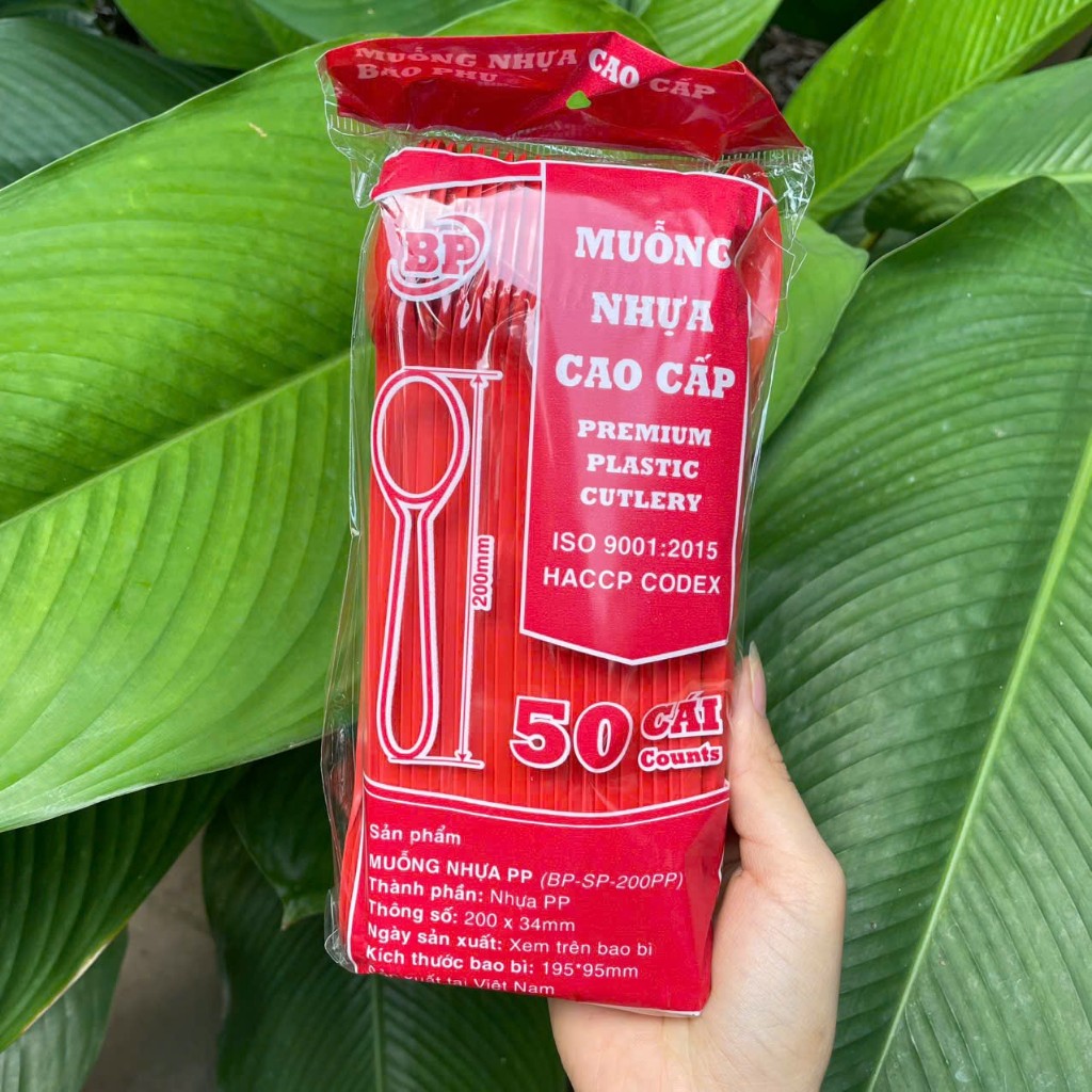Gói 50 chiếc thìa cứng màu sắc dài 20cm dùng 1 lần cho quán trà chanh trà sữa chất liệu an toàn và bền đẹp