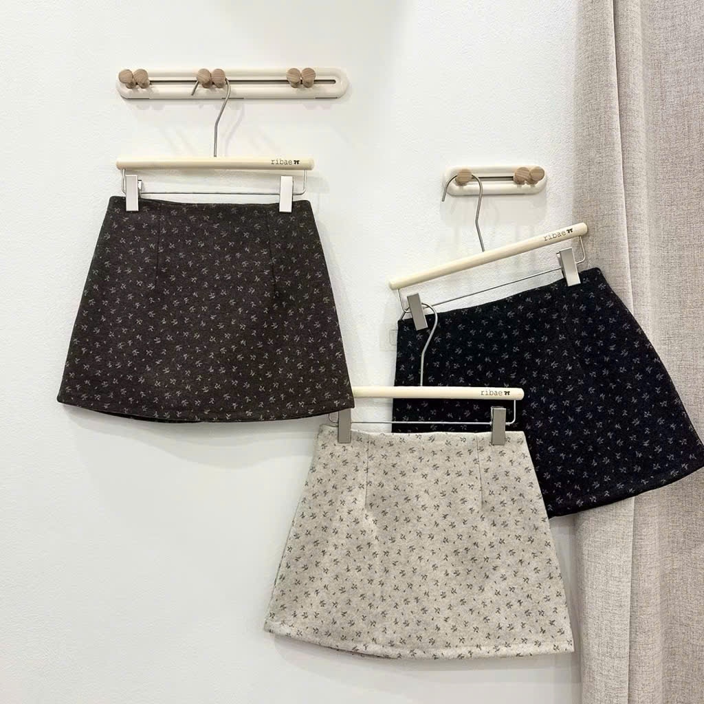 Chân Váy Dạ Dáng Chữ A Ngắn Họa Tiết Hoa FUSIA Vintage Có Quần Bảo Hộ 247 P4