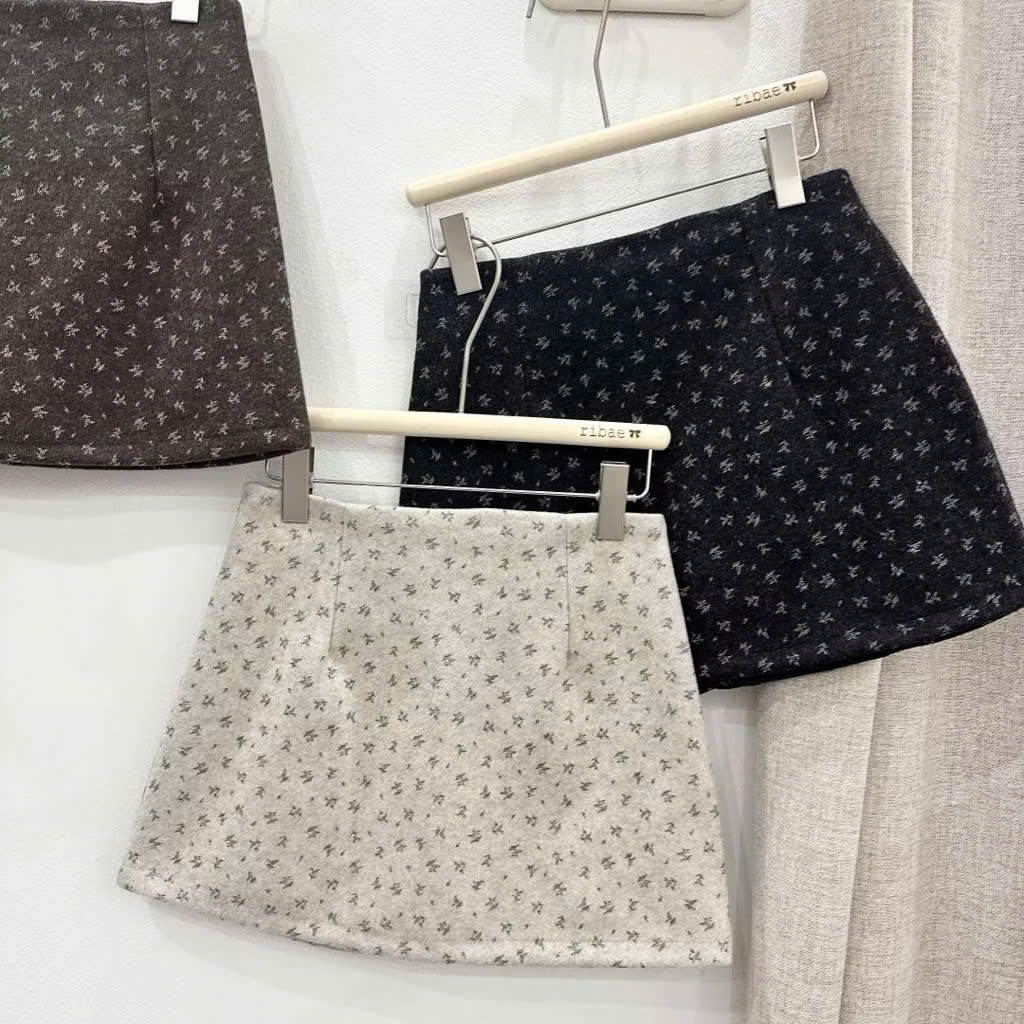 Chân Váy Dạ Dáng Chữ A Ngắn Họa Tiết Hoa FUSIA Vintage Có Quần Bảo Hộ 247 P4