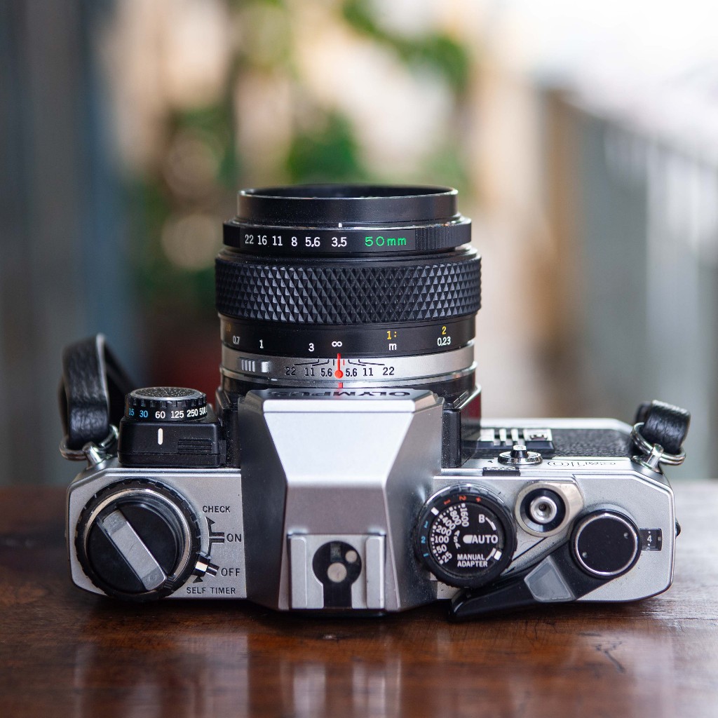 Olympus OM10 – Zuiko Auto-Macro 50mm f/3.5 [SLR/135mm] | Shopee