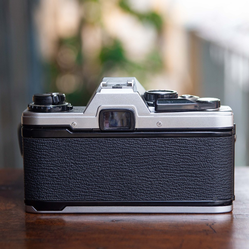 Olympus OM10 – Zuiko Auto-Macro 50mm f/3.5 [SLR/135mm] | Shopee