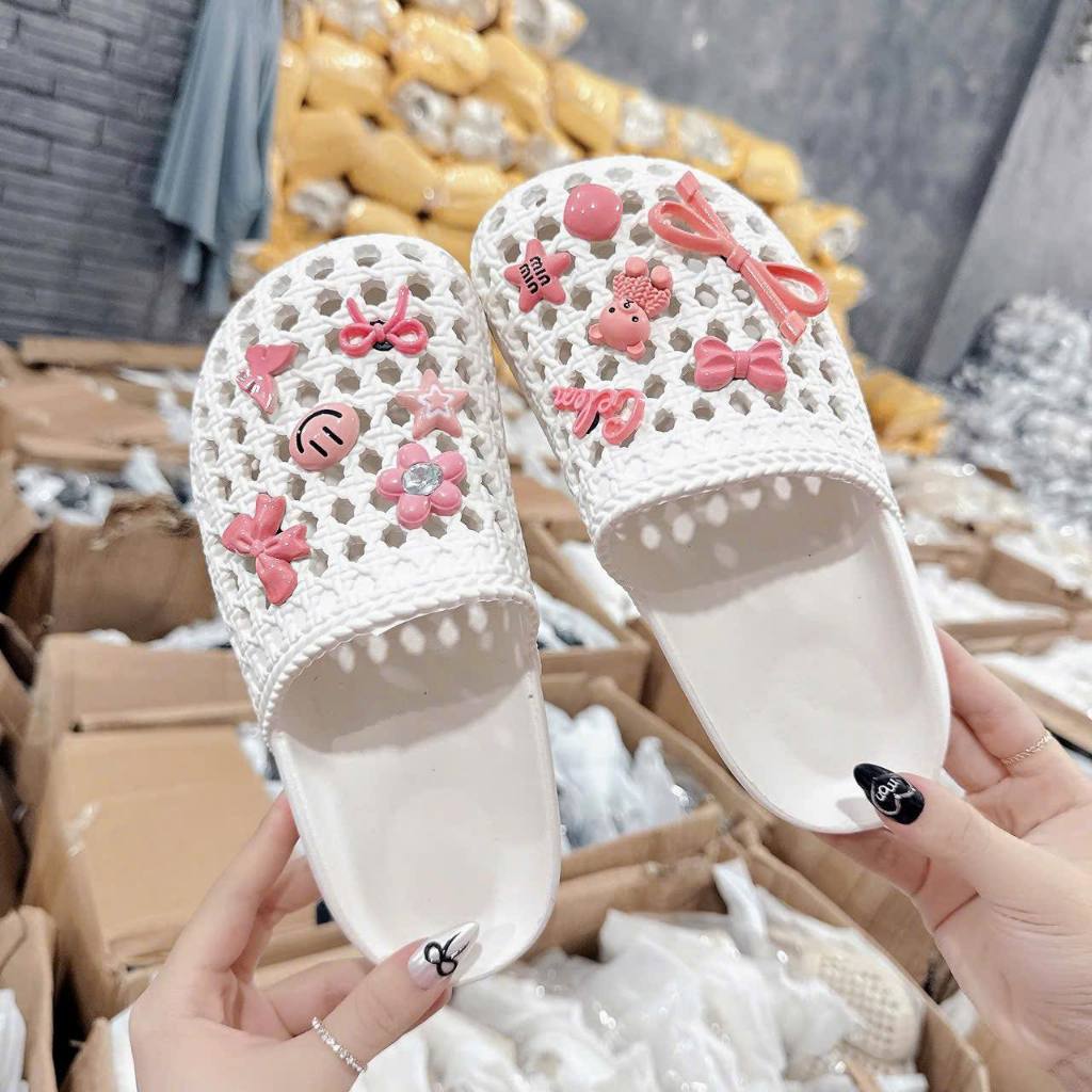 [Thảo Em - TC116 ] Sục Cao su non nữ lỗ gắn stiker ( charm ) siêu xinh [Có Sẵn]