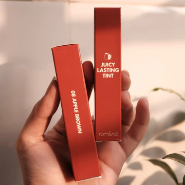 [SON CHIẾT][08 APPLE BROWN] Son Tint bóng siêu lì, căng mọng cho môi Hàn Quốc R.M Juicy Lasting Tint 5.5g