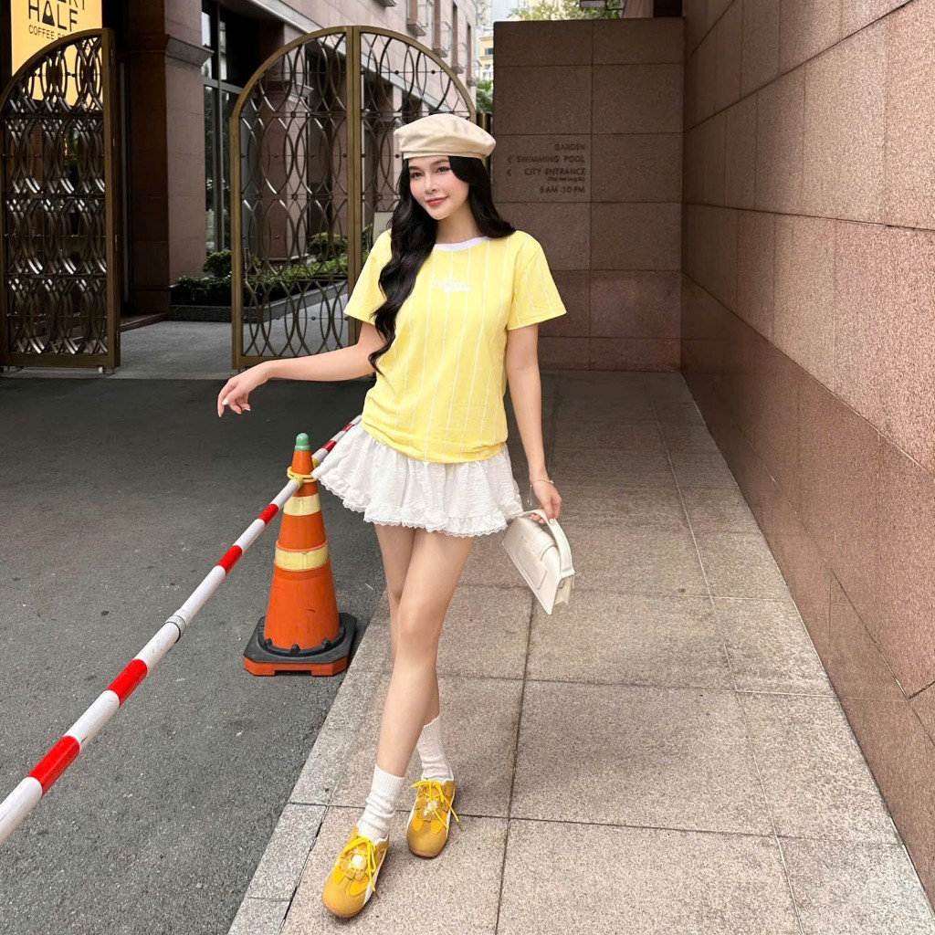 Áo Thun Mirage Phối Sọc Vàng Local Brand Chất 100% Cotton Mềm Mịn Thoáng Mát.