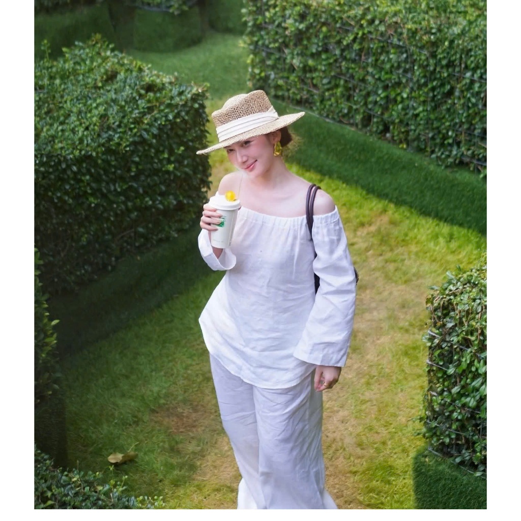 𝗥𝗼𝘆  A10  - Áo Linen trễ vai tay loe