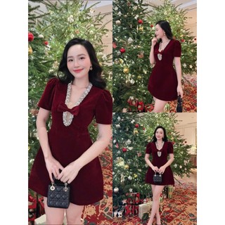 Đầm thời trang Nữ mặc Tết Noel đều hợp chất nhung tay ngắn cổ V xẻ quyến rũ kết hợp đính nơ viền đá sáng chói lấp lánh
