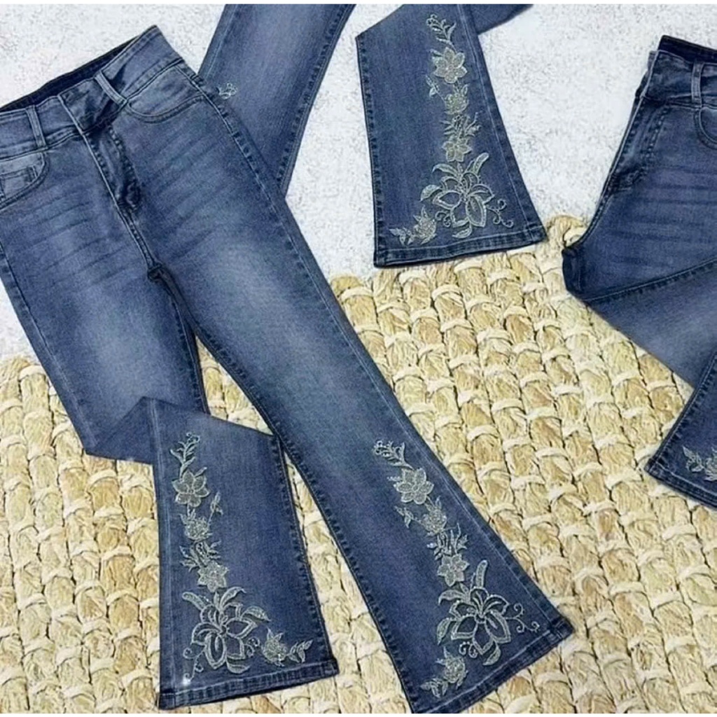93-95cm Quần jeans Nữ, Quần Bò nữ Ống Loe 9 Tấc thêu hoa đính đá lưng cao co giãn