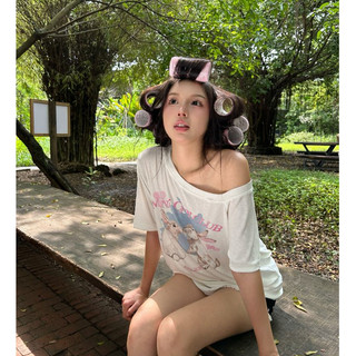 Áo thun nữ MONÁ áo form rộng trễ vai hoạ tiết chấm bi in thỏ - LOVELY TOP