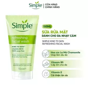 Sữa rửa mặt Simple làm sạch dịu nhẹ, giúp da sáng mịn, cấp ẩm cho mọi loại da kể cả da nhạy cảm