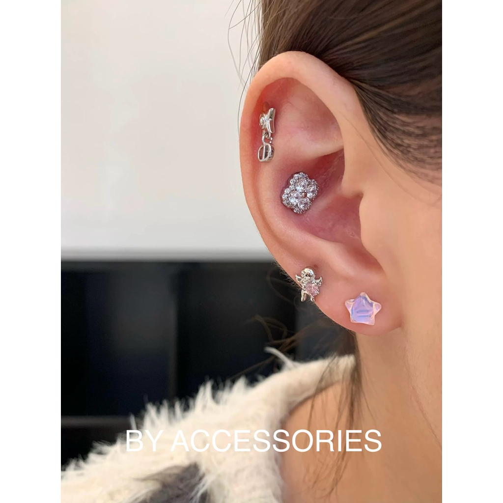 Bông tai nữ titan cỏ 4 lá đính full đá siêu lấp lánh nhiều mẫu ZE2501 BY ACCESSORIES (TẶNG KÈM CHUÔI DỰ PHÒNG)