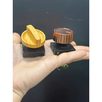 1 cái - công tắc + núm công tắc chảo lẩu, công tắc máy sưởi, công tắc quạt - 4 tiếp điểm 3 số