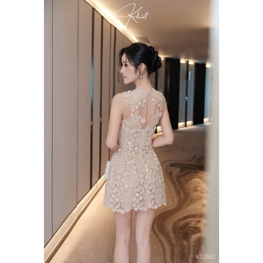 Đầm ren hoa Khiết tone be dáng ôm nhẹ phong cách dự tiệc sang trọng KD362