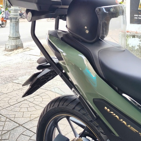 Baga Givi HRX chịu lực gắn cho xe Honda Winner R 2025- Chính hãng bảo hành 2 năm