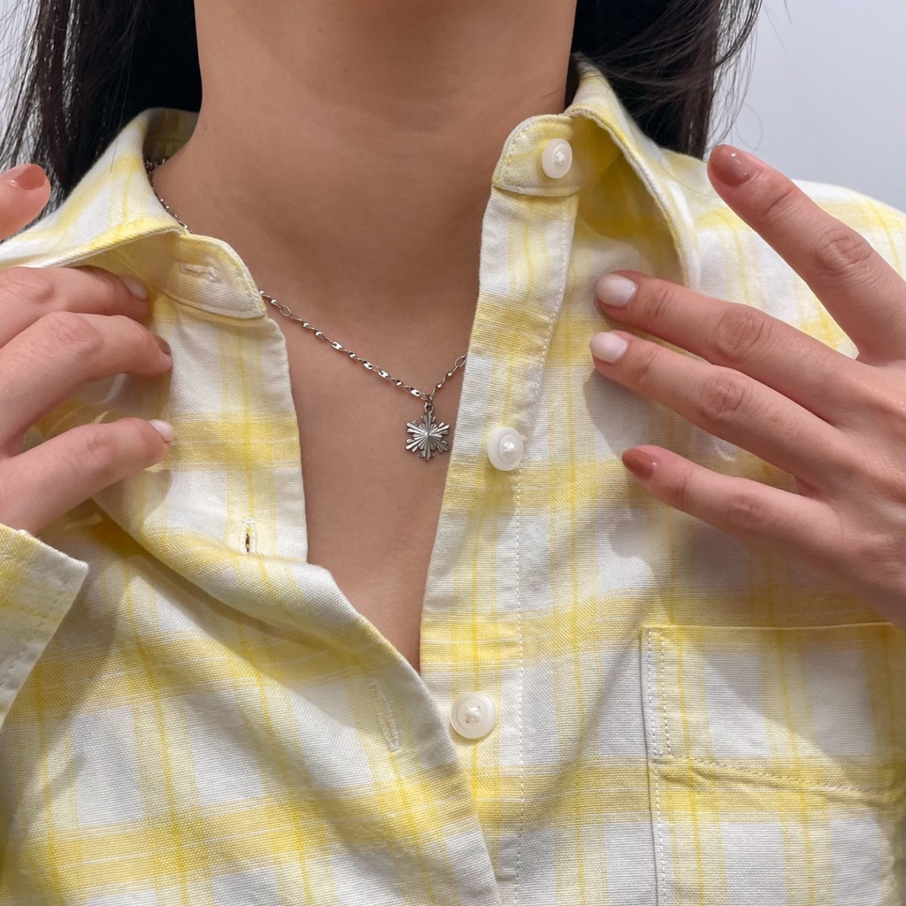 Vòng cổ Mối tình đầu