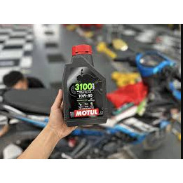 Dầu nhớt cho xe côn tay và xe số motul 3100 gold 4T