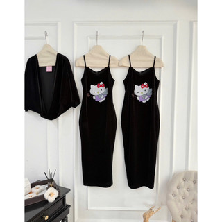 Váy nhung hàn hai dây thêu hình hello kitty dáng xuông
