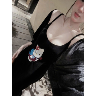 Váy nhung hàn hai dây thêu hình hello kitty dáng xuông