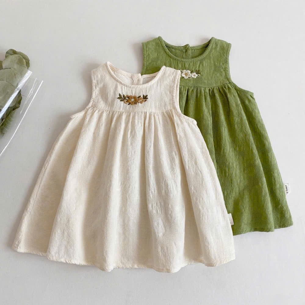 Váy Bé Gái Cotton Xô Mềm, Dệt Thưa Thoáng Mát, Dáng Xòe Thêu Hoa Xinh Xắn - V05