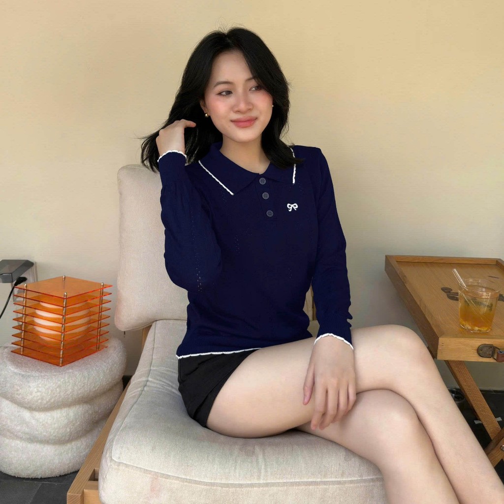 Áo Len Tay Dài Mirage Thêu Nơ Xanh Local Brand, Chất Len Mềm Mịn.