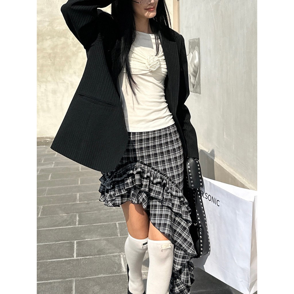 [KH42] Chân váy midi xếp ly bất đối xứng kẻ caro VENUIE, ôm sát cơ thể tôn dáng | KHAO BOUTIQUE