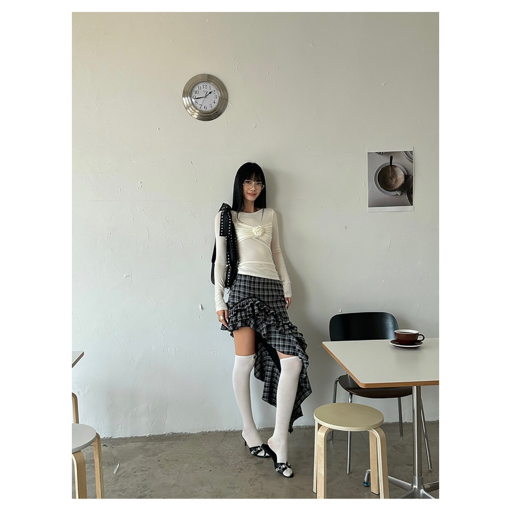 [KH42] Chân váy midi xếp ly bất đối xứng kẻ caro VENUIE, ôm sát cơ thể tôn dáng | KHAO BOUTIQUE
