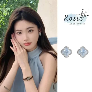 Bông tai cỏ bốn lá màu xanh kim bạc S925 2025 mới phong cách hot nhỏ tươi bông tai dành cho nữ cao cấp KT38