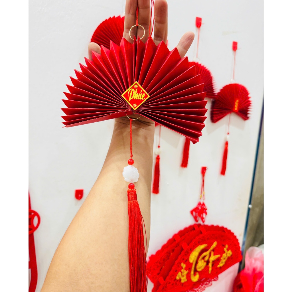 Set 5 Quạt Bán Nguyệt Treo Rua Ngọc Có Dây Trang Trí Tết Chữ Đỏ May Mắn