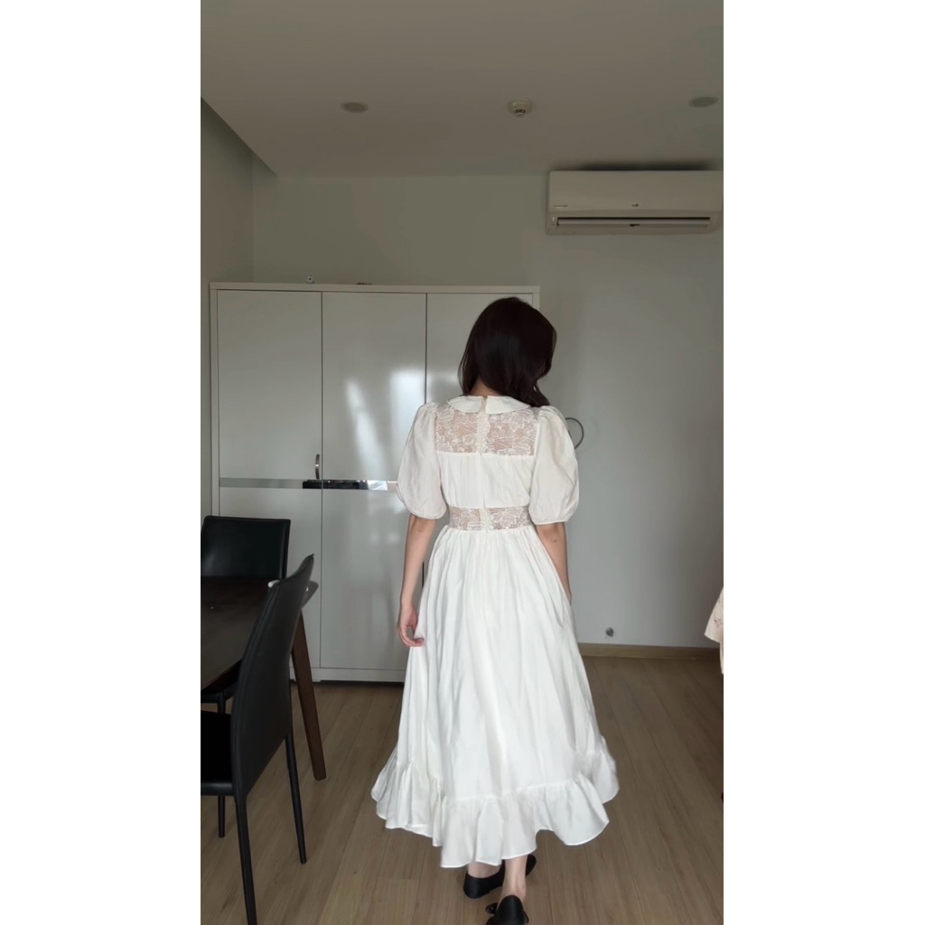 Vivie Dress - Đầm Trắng Phong Cách Vintage Với Chi Tiết Ren Tinh Tế Và Tay Phồng Thoải Mái