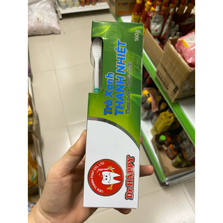 Kem đánh răng tặng kèm bàn chải đánh răng Trà Xanh thơm mát