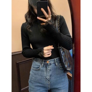 Áo len nữ xẻ tay tiểu thư phối ren - Mẫu hot Tết 2026 - Joie Trendy