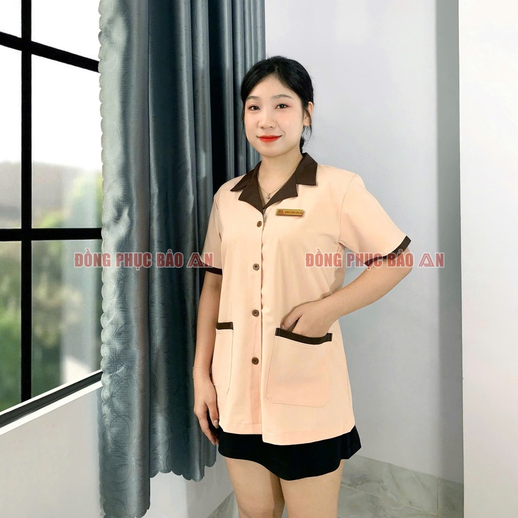 Áo Nhân Viên Vệ Sinh Tay Ngắn Màu Cafe Phối Nâu – Đồng Phục Cấp Dưỡng, Hộ Lý, Công Nhân