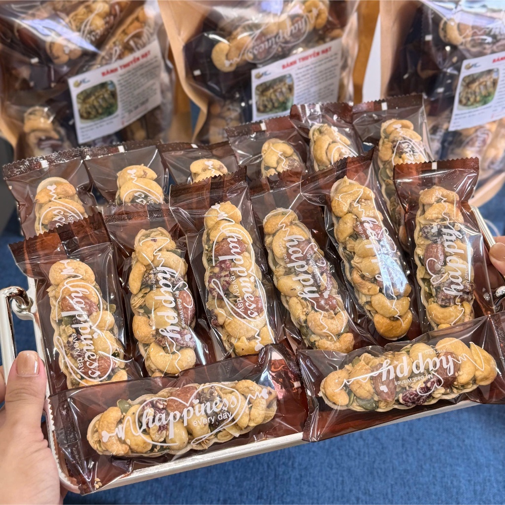 Bánh Thuyền granola thương hiệu KD Shop hương vị thơm giòn, ngọt thanh 400g/ 14 cái