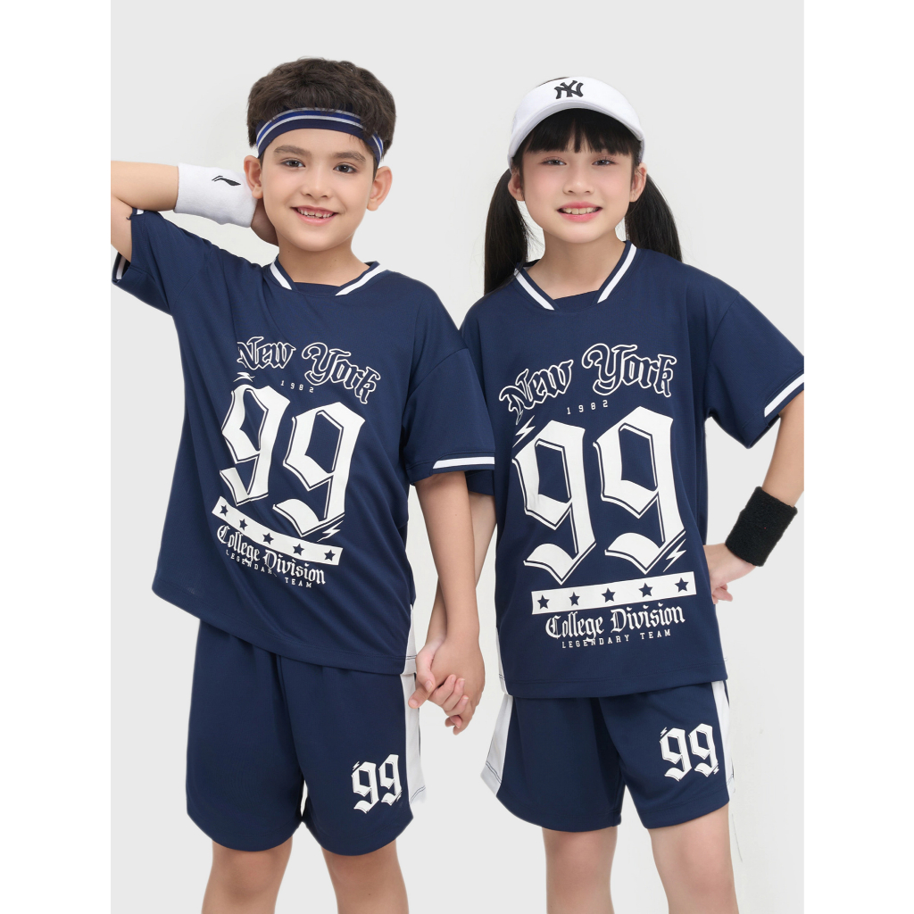 Bộ quần áo active unisex trẻ em CANIFA cổ V tay ngắn phối màu có hình in dáng thể thao năng động 3ST25S003