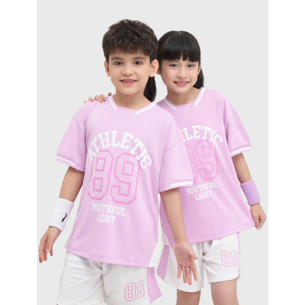 Bộ quần áo active unisex trẻ em CANIFA cổ V tay ngắn phối màu có hình in dáng thể thao năng động 3ST25S003