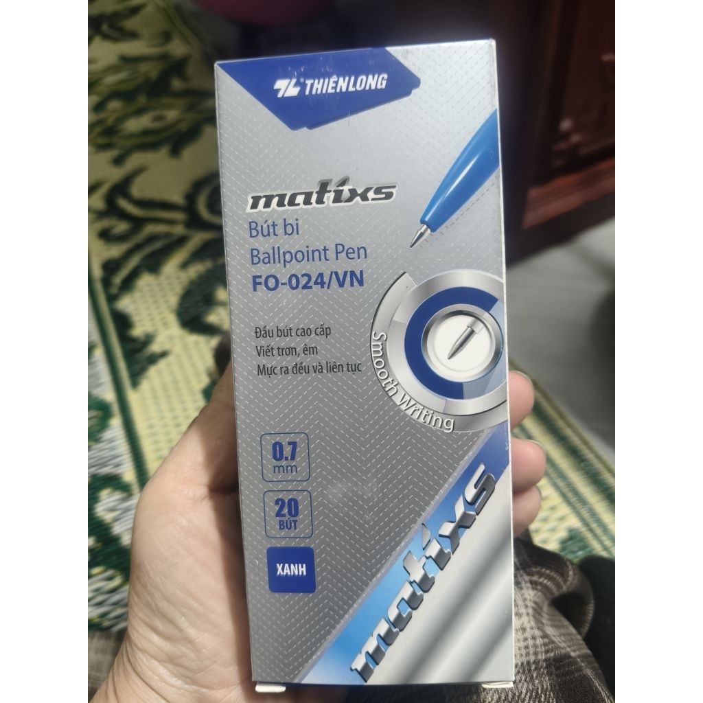 1h*20c bút bi thiên long FO-024