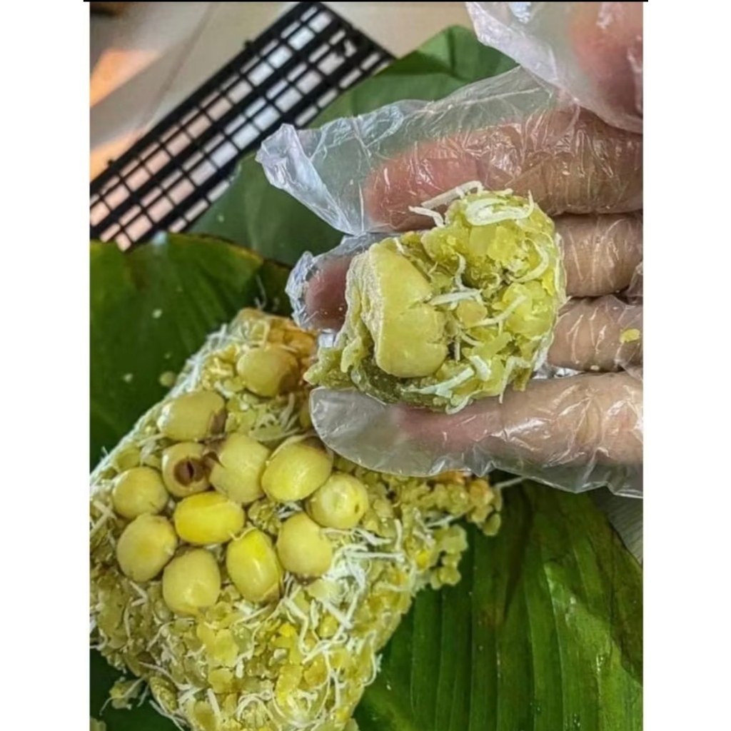 Set làm XÔI CỐM HẠT SEN tại nhà - Cốm Tâm Shop gồm(Cốm khô, Hạt sen khô, Bột cốt dừa,Đường,Dậu xanh)