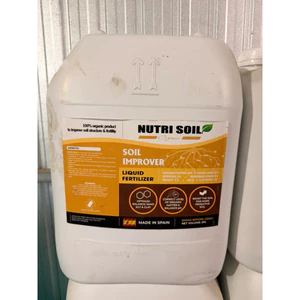 Nutri Soil Organic – Phân Bón Hữu 45% Cơ Dạng Lỏng Cải Tạo Đất, Bổ Sung Fulvic Acid, Tăng Độ Phì Nhiêu (Can 20 Lít)