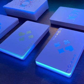 Bộ Bài Galaxy Hologram 54 Lá Poker Phản Quang 7 Sắc Nền Trắng Kèm 2 Joker Decor Quà Tặng Cao Cấp