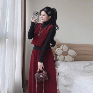 MIMI CLOTHING -Set Váy Đỏ Đô Dáng Dài Phối Áo Cổ Lọ Đen