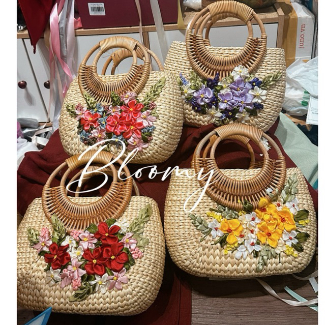 Túi Cói Bloomy.bag mẫu hoa mới