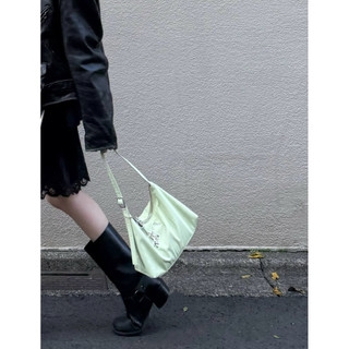 Túi đeo vai Floaty Bag Tặng Charm (Chính Hãng) - Sẵn Đen