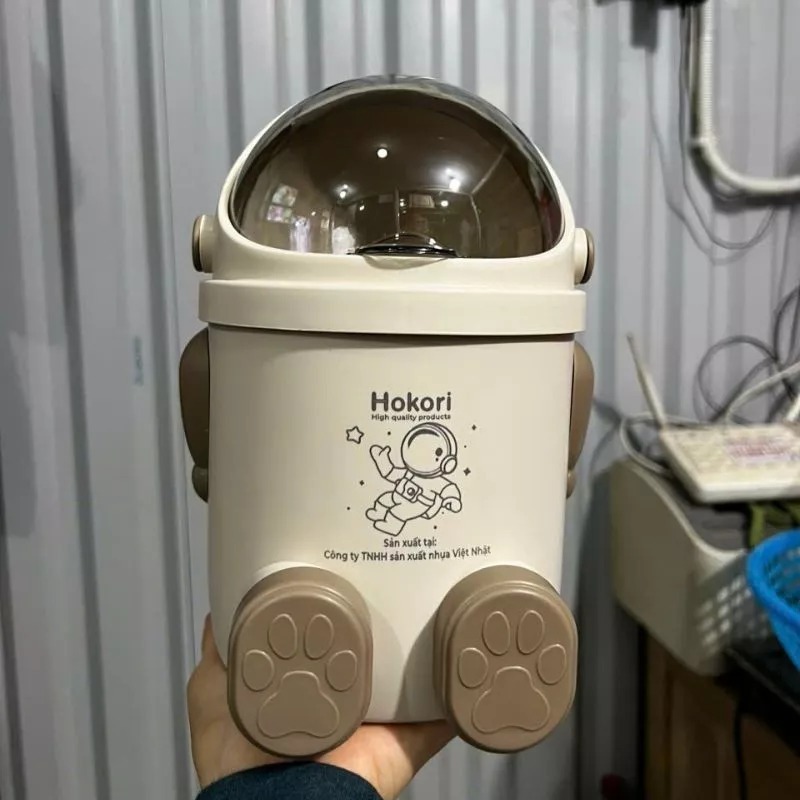 Thùng Đựng Rác MiNi Phi Hành Gia RoBot - Để Bàn Học Cho Con Yêu, Bàn ...