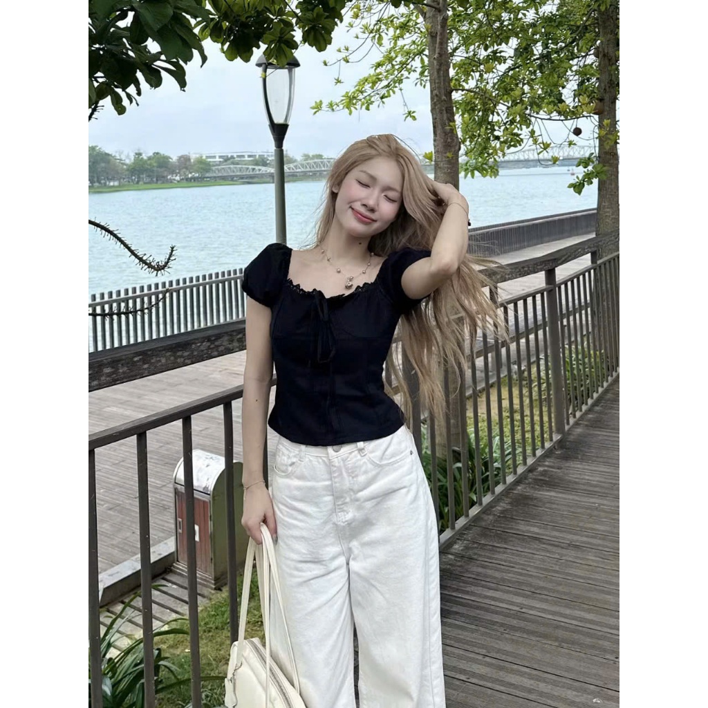 Áo Kiểu Linen Viền Ren Tay Bo - Rattit Top MA 3780 - SamHi Closet
