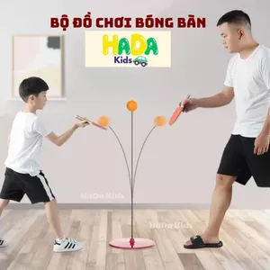 Đồ chơi đánh bóng bàn giúp phát triển khả năng phản xạ cho bé Hada Kids