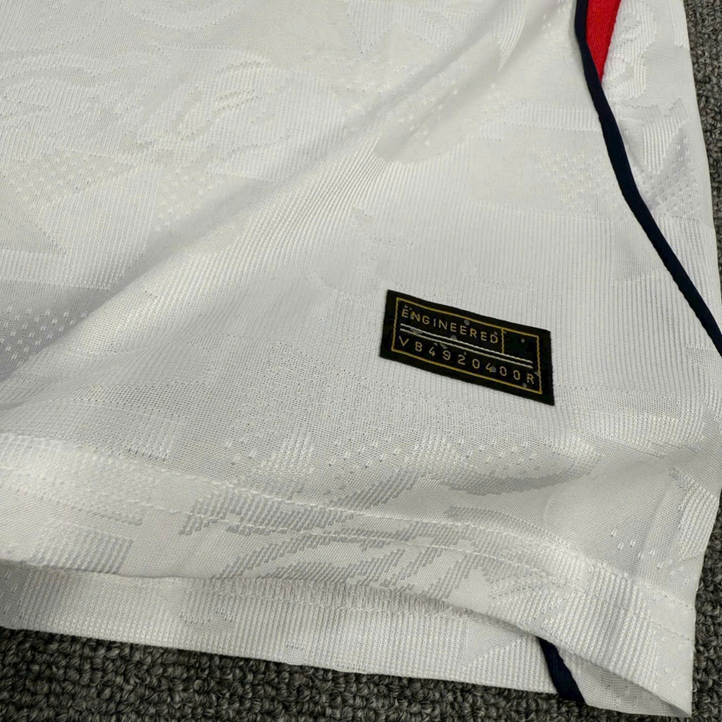 In Tên Số - Bộ Quần Áo Bóng Đá Đội Tuyển Anh World Cup Sân Nhà 2026 - Vải Polyester Gai Thái Cao Cấp