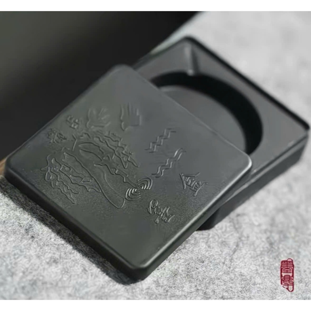 Nghiên nhựa vuông, nghiên mực nhựa giá rẻ dùng cho học sinh tập thư pháp kích thước 7,2cm